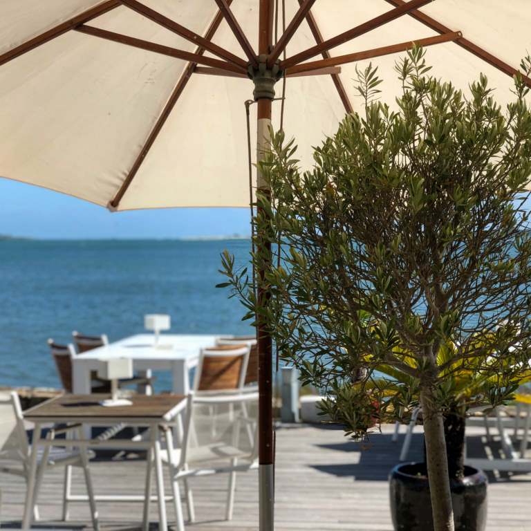 les-voiles-baie-quiberon-restaurant-terrasse-vue-mer4